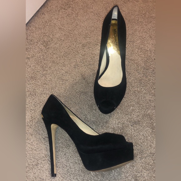 Michael Kors Heels size 8 - Picture 10 of 11